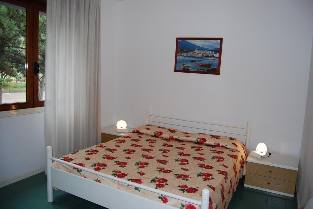 Appartamenti Vacanza Albatros ลินญาโน ซับเบียโดโร ภายนอก รูปภาพ